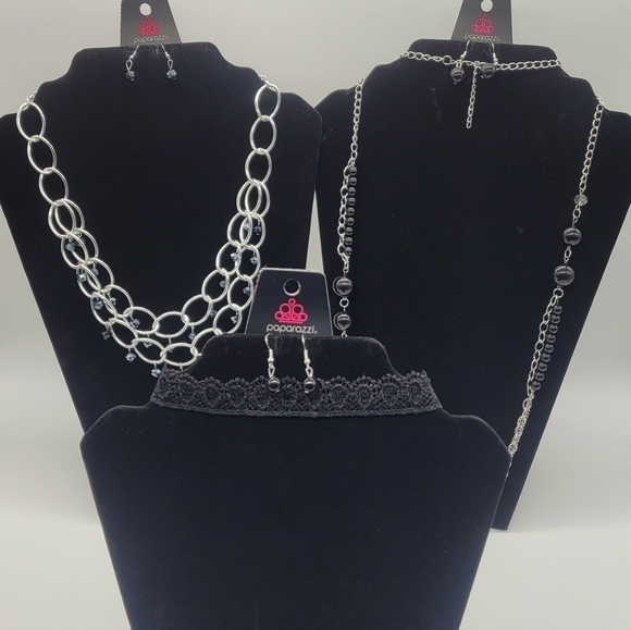 paparazzi Jewelry - Paparazzi Jewelry Collection 3 sets (Vampira)​​​